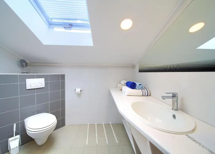 Milena By El-pi Tours Nijvice